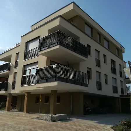 Ferienwohnung Prestige 4 Apartament *